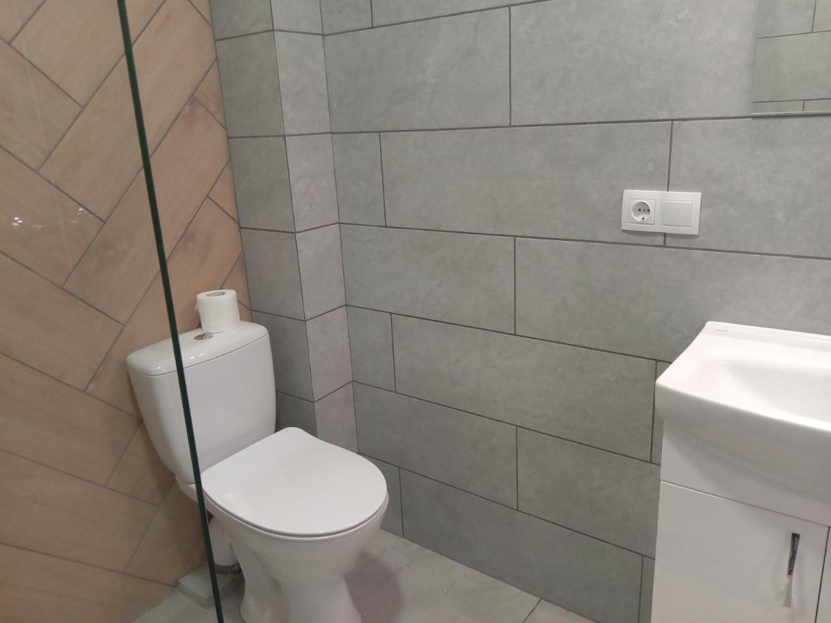 New Apartments Vip 3 Lviv Eksteriør bilde
